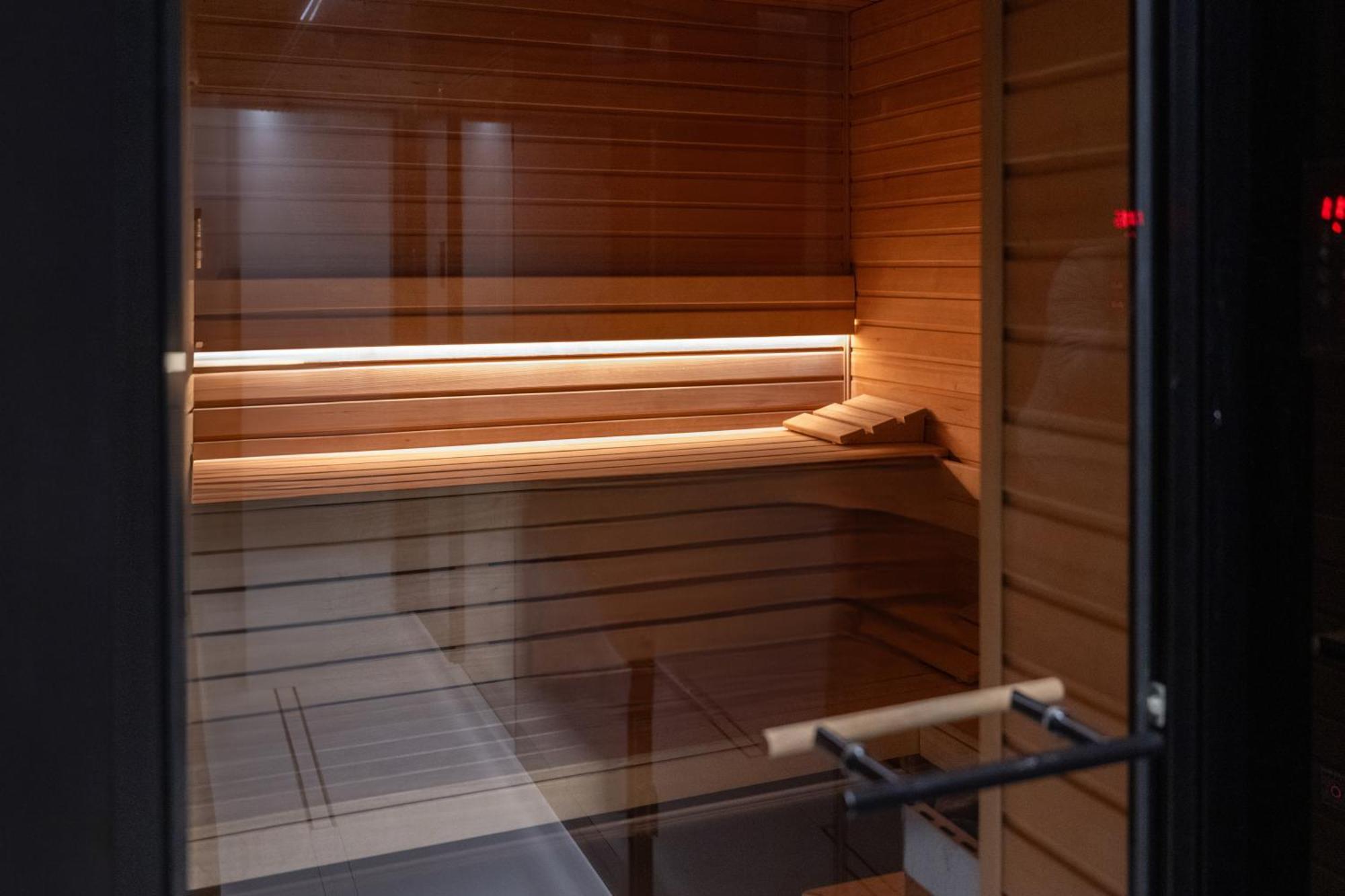 Apartment Brabank Riverside Stara Stocznia Premium Sauna & Gym Гданськ Екстер'єр фото